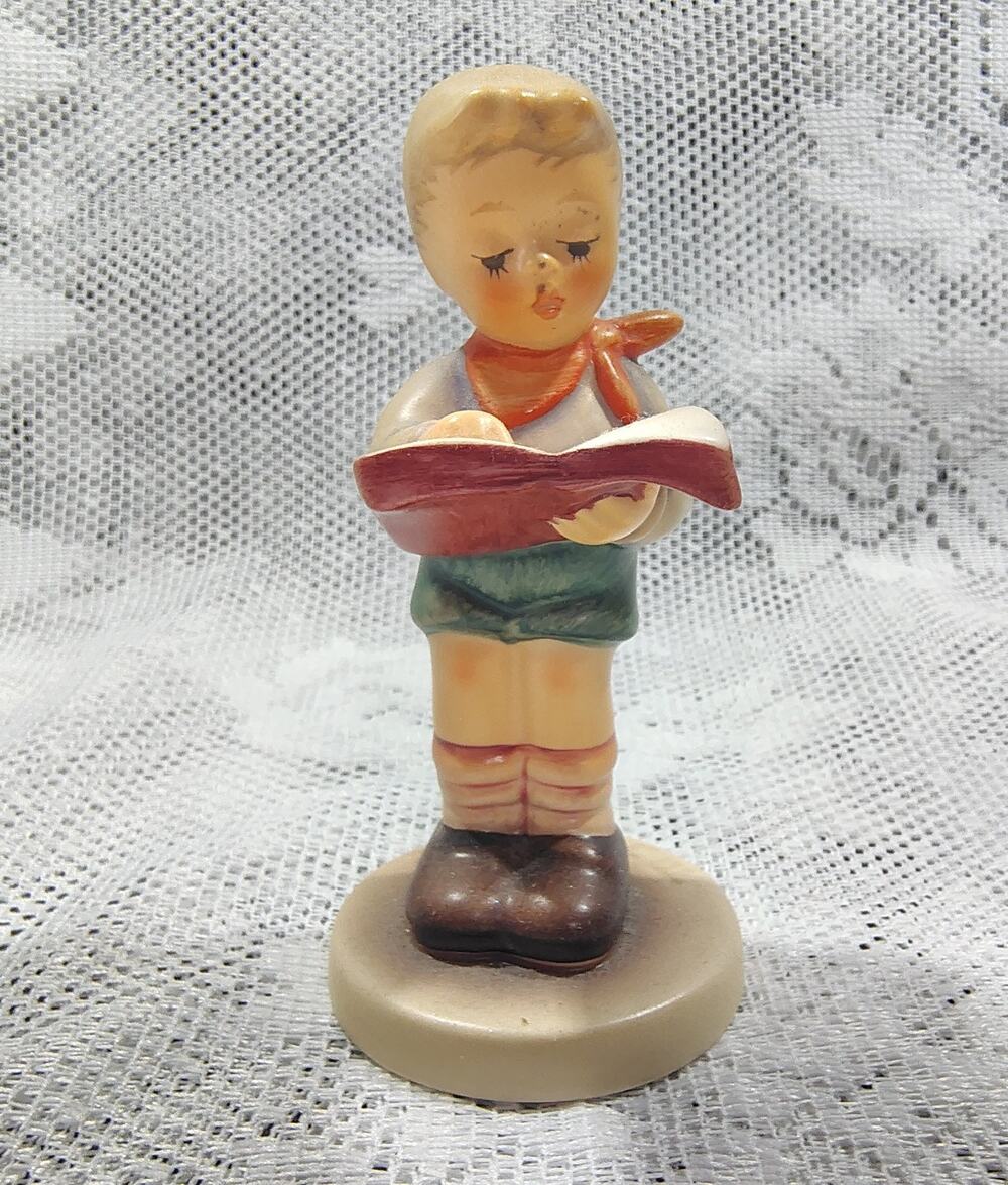 Goebel Hummel “Honor Student”
